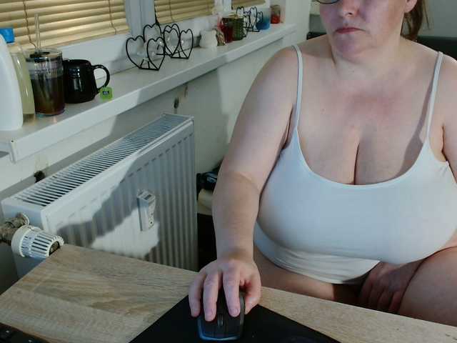 Lähettää kuvakaappauksia Bessy123