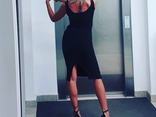 Eroottinen videokeskustelu Besttpussyyy