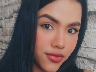 Eroottinen videokeskustelu Bicky24