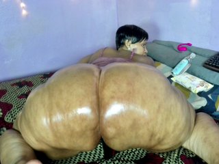 Eroottinen videokeskustelu Big-Ass-Wilma