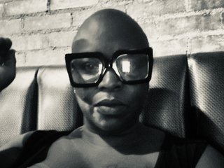 Eroottinen videokeskustelu BIG5-1