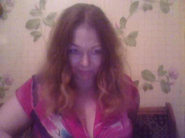 Lähettää kuvakaappauksia bigboobsss99