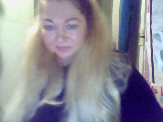 Lähettää kuvakaappauksia bigboobsss99