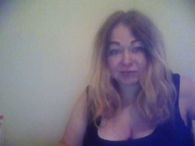 Lähettää kuvakaappauksia bigboobsss99