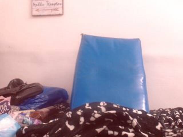 Lähettää kuvakaappauksia BigBustyBlack