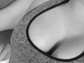 Eroottinen videokeskustelu Billie24