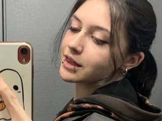 Eroottinen videokeskustelu BlackAngell