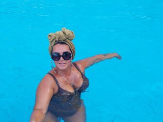 Eroottinen videokeskustelu BlackMooon