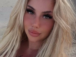 Eroottinen videokeskustelu TiaDollDotCom