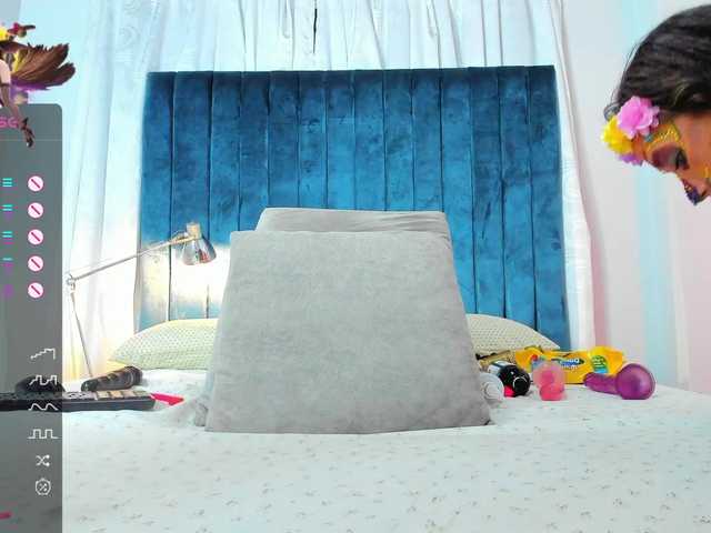 Lähettää kuvakaappauksia blondehorny69