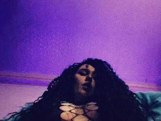 Eroottinen videokeskustelu HotlineMiami