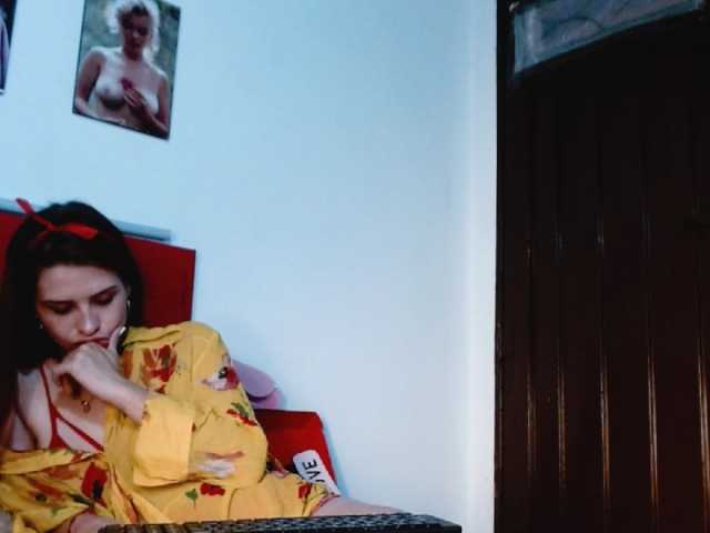 Lähettää kuvakaappauksia Sofia-Look