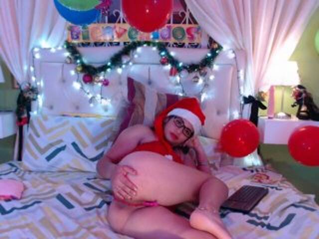 Lähettää kuvakaappauksia SofiaSmith