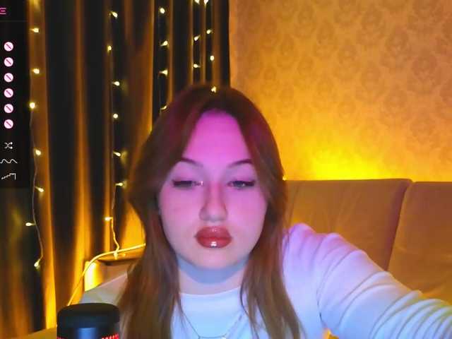 Lähettää kuvakaappauksia BoredGirl