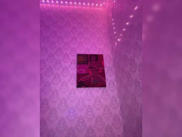 Lähettää kuvakaappauksia BoredGirl