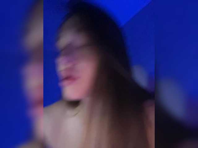 Lähettää kuvakaappauksia BoredGirl