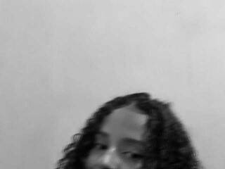 Eroottinen videokeskustelu BrazilianHot21