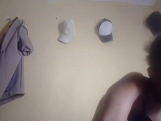 Eroottinen videokeskustelu Freakymess