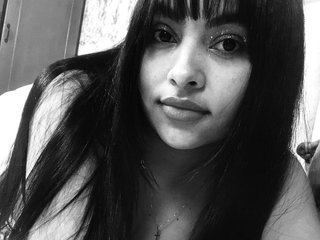 Eroottinen videokeskustelu BrendaHoot