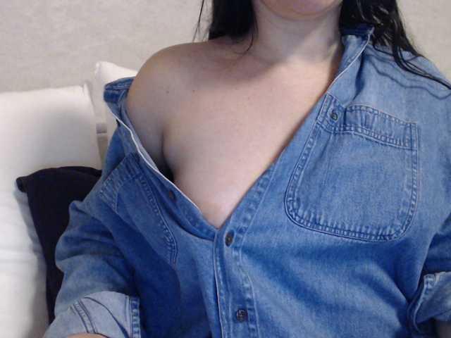 Kuvat Bri Lovense-ON See profile for my Lovense Levels|tits-80|pussy-120|pvt/group- on| c2c-in private| pm-75tk