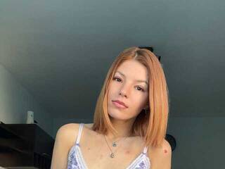 Eroottinen videokeskustelu BriannaBook