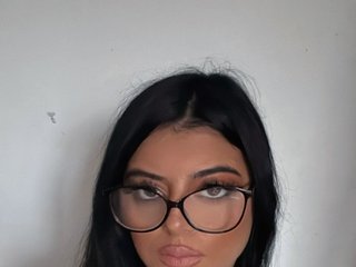 Eroottinen videokeskustelu BridgitteBia