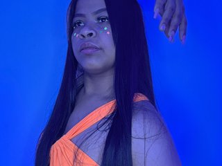 Eroottinen videokeskustelu BrillithAdams