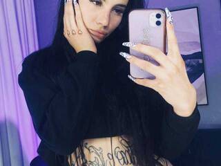 Eroottinen videokeskustelu BritniSquirts