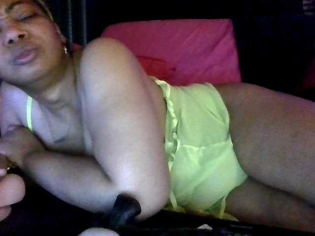 Kuvat BrownRrenee hi C2C 30 tokens and private messages 25 TOKENS MAX 3 MIN Squirt show open 200 tokensgoddess appreciation is welcomed request comes with tokens