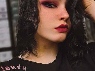 Eroottinen videokeskustelu BubblTr0ubble