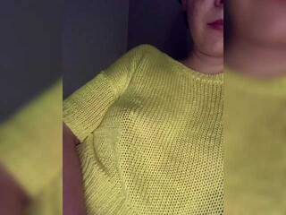 Eroottinen videokeskustelu MilaMcGarden