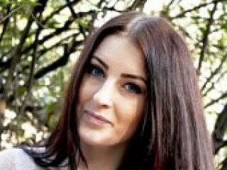 Eroottinen videokeskustelu bustedhoney