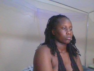 Eroottinen videokeskustelu Busty-Barbie