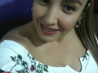 Eroottinen videokeskustelu bustyyummy