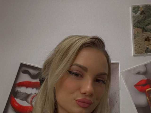 Kuva profiilista CallmeAnna
