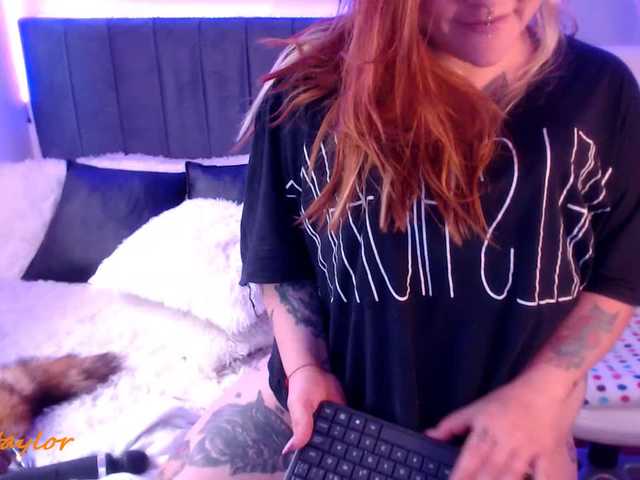 Kuvat camyttaylor SPANKATON 3 TK =1 SLAP ASS **GOAL SHOW DP 5000 ♥♥ ♥♥ LET'S PLAY ♥♥ WIN MY SNAP #bbw #bigass #bigtits #feet #deepthroat ♥♥♥♥♥ left to goal 4887