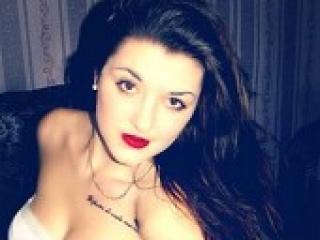 Kuva profiilista candeegirll
