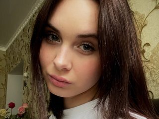 Eroottinen videokeskustelu CANDY-LIPS-GIRL