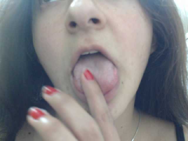 Lähettää kuvakaappauksia CandyCara87