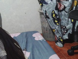 Eroottinen videokeskustelu Kazzandra