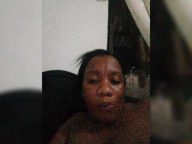 Lähettää kuvakaappauksia Canela08