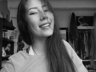 Eroottinen videokeskustelu Carolinexxx-1