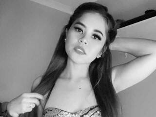 Eroottinen videokeskustelu CassidyLulu1