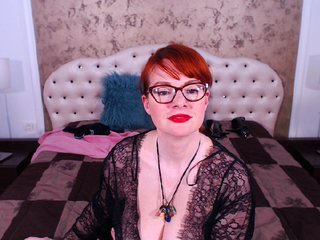 Kuvat CassieClio CumShow @ 4367 ! #dirtytalk #new #teasing #striptease #mature #redhead #curvy #bigass #bigboobs #glasses