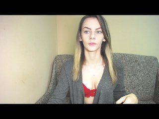 Lähettää kuvakaappauksia CatherineKiss