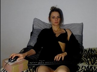 Lähettää kuvakaappauksia CatherineKiss