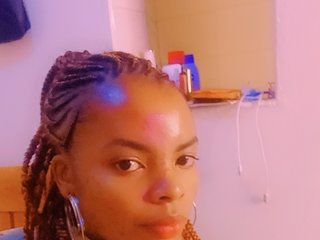 Eroottinen videokeskustelu Cece-16