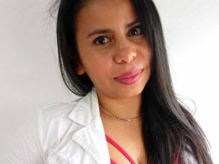 Eroottinen videokeskustelu Celenecherry