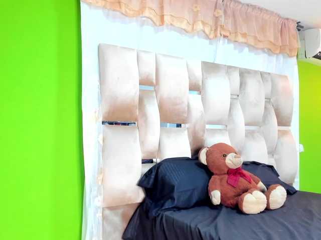 Lähettää kuvakaappauksia CelesteMilani