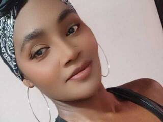 Eroottinen videokeskustelu zoeceleste